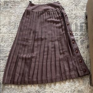 Elegant Brown Pleated Skirt